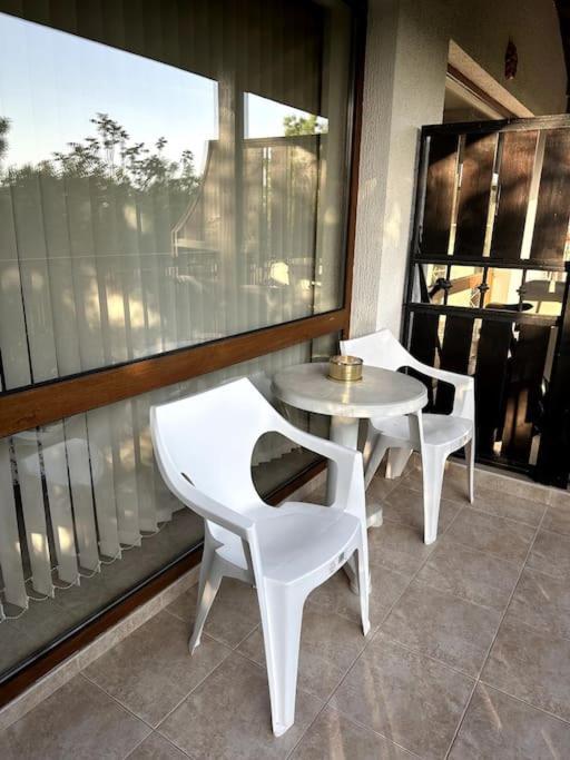 Spacious Fully Furnished Studio In Kavarna Apart Hotel Exteriér fotografie