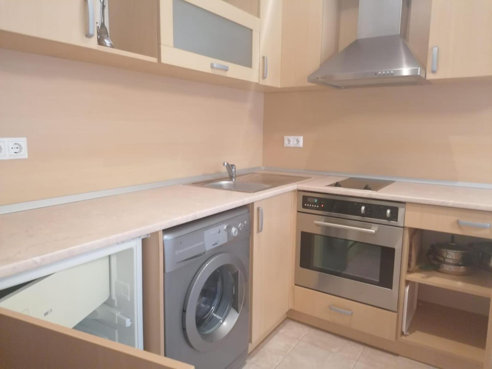 Spacious Fully Furnished Studio In Kavarna Apart Hotel Exteriér fotografie